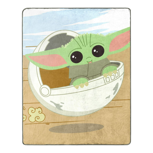 Star Wars Mandalorian Grogu Throw